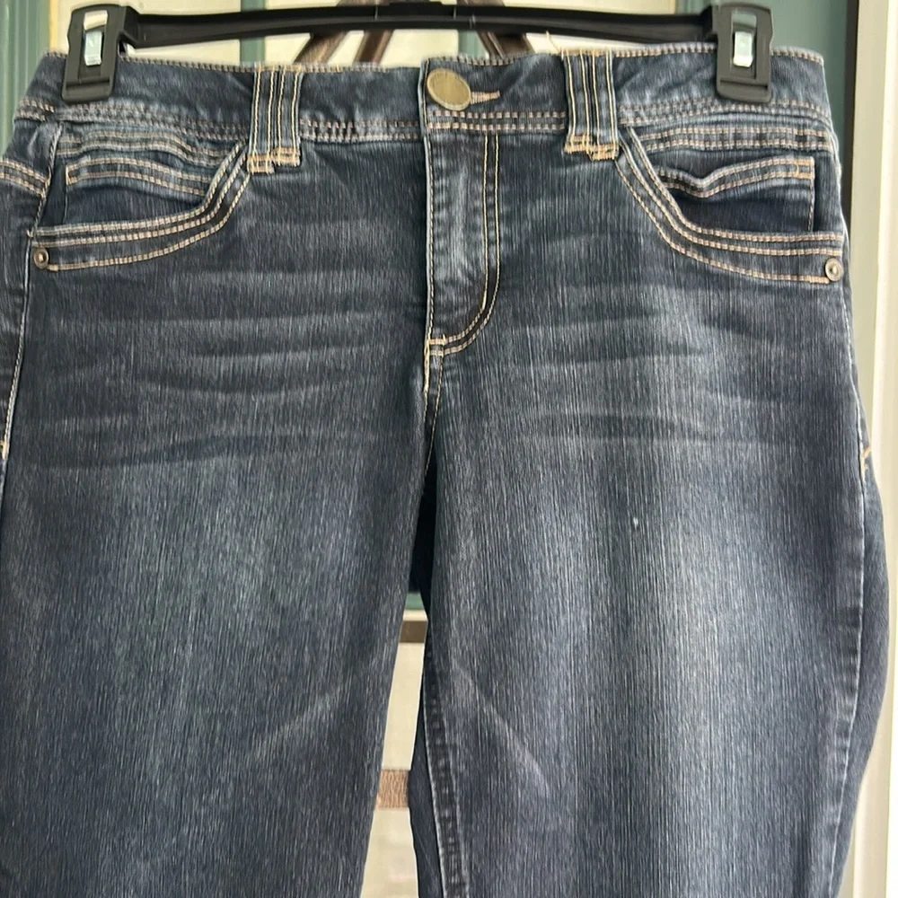 Democracy “AB”technology Deep Indigo Skinny Jeans size 6